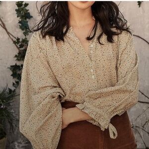 Doen Floral Cream Blouse